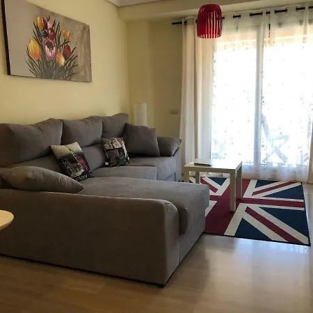 Cale Furs Dels 15 Mar * دينايا