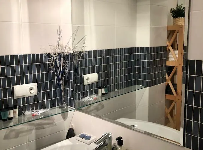 Cale Furs Dels 15 Mar * 德尼亚