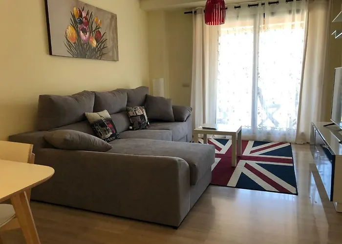 Cale Furs Dels 15 Mar * دينايا