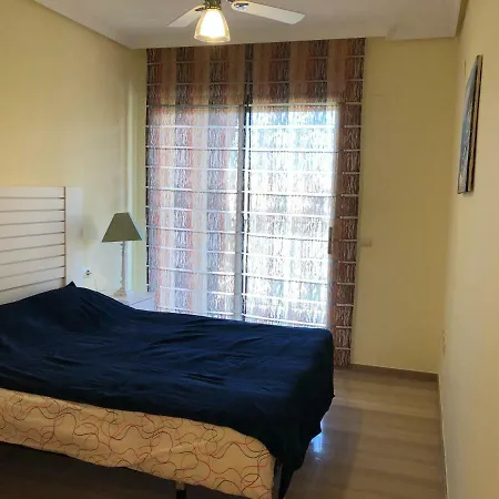 Cale Furs Dels 15 Mar * Dénia